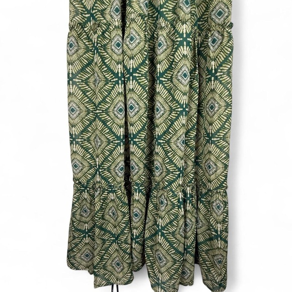 Fashion Nova Camryn Chiffon Flowy Maxi Dress Green Boho Print Size Small - Picture 5 of 8